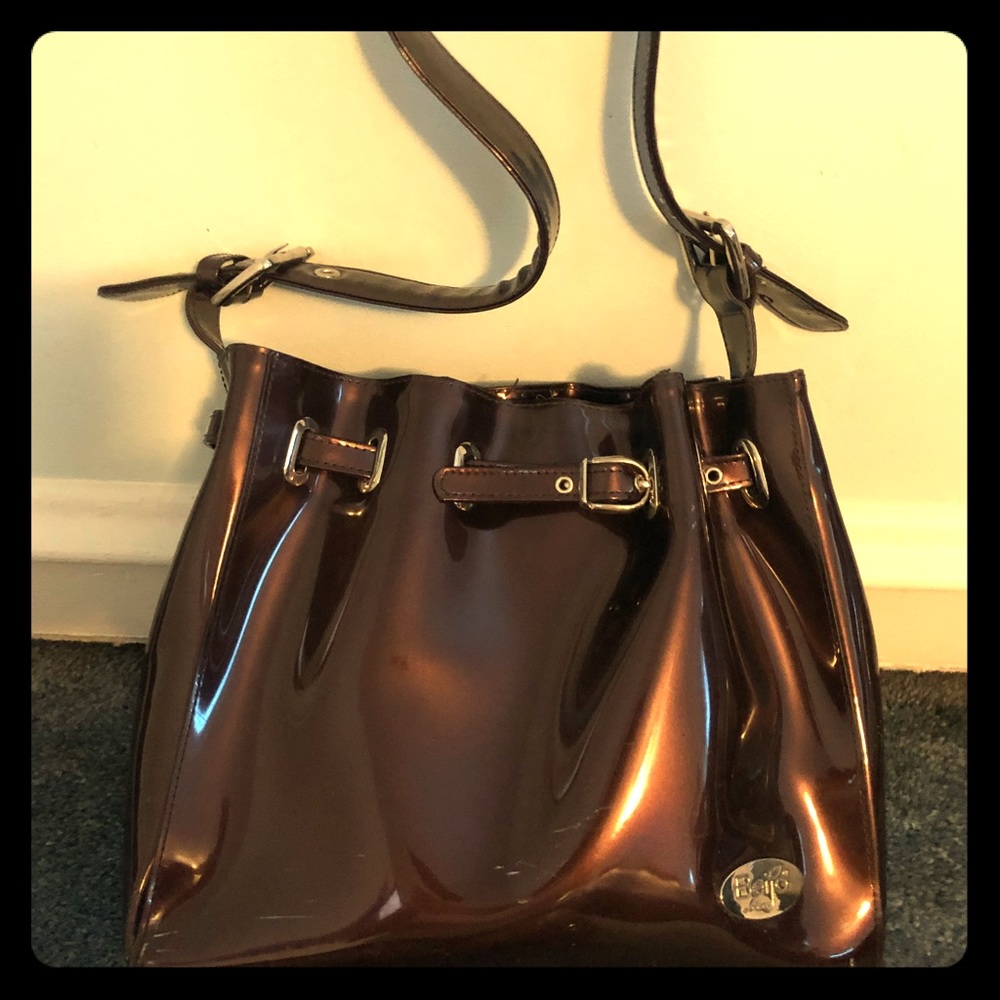 Shiny patent brown tote bag